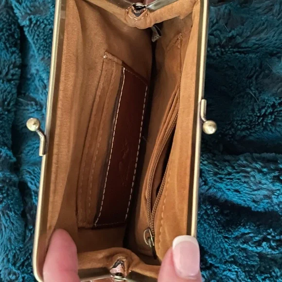 Patricia Nash Embossed Leather Clutch in Rich Brown - Picture 4 of 5